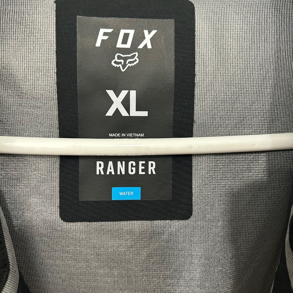 Fox Ranger Rain Jacket - Picture 3 of 7